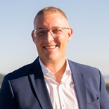 Portrait Michael Miko, Vorsitzender-Stv. JW Uni-Linz