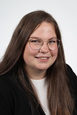 Portrait Stefanie Friedl, Assistentin Junge Wirtschaft OÖ