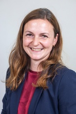 Portrait Julia Zeitlhofer, Assistentin