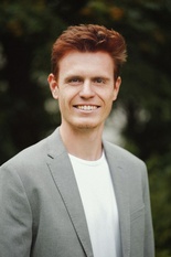 Portrait Kooptiertes Mitglied Julian Scherr