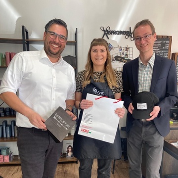 vlnr. vlnr Hannes Buchhauser, Claudia Grossegger (Friseursalon Kopfschmuck), Matthias Praunegger