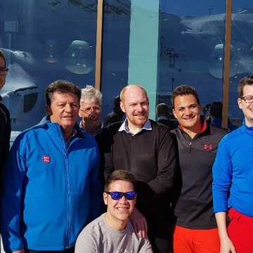vlnr: Martin Schmid (JW Imst), Bgm. Mag Ernst Schöpf, GF Willi Riml, NR Dominik Schrott, Thomas Höpperger (Obm. JW Imst), Felix Stark (JW Imst), Benedikt Kapferer (JW Imst)