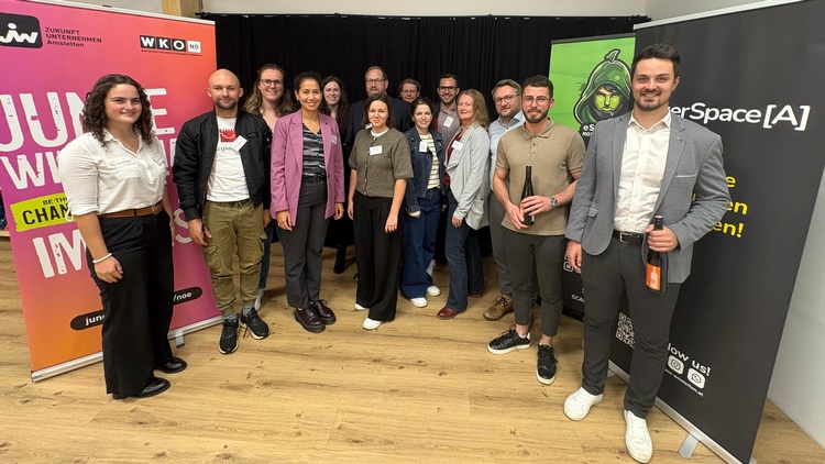 Mitglieder der Jungen Wirtschaft trafen sich beim JW-Event.