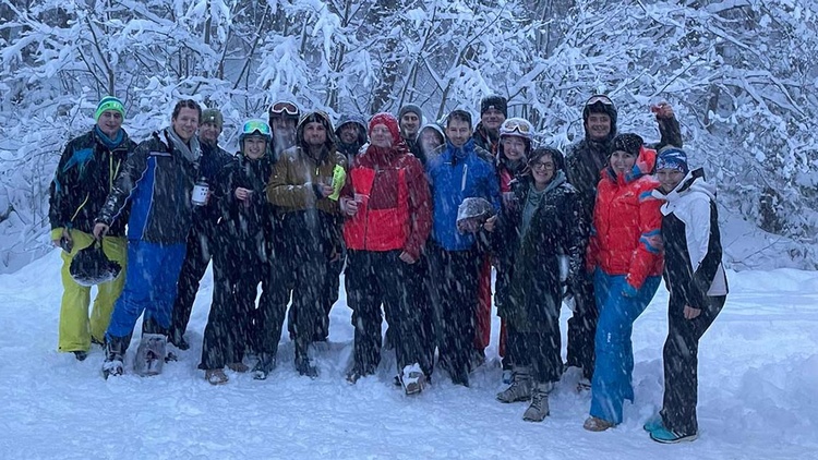 Gruppenbild im Schneegestöber